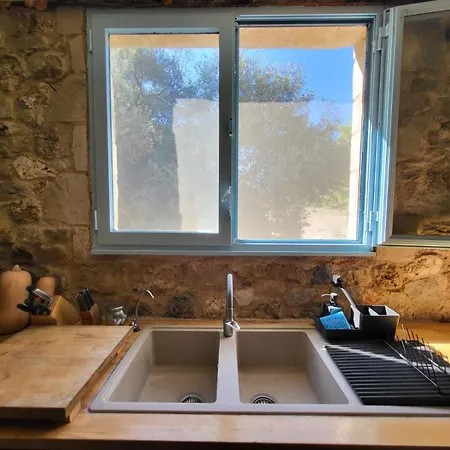 Holiday home Eco Secluded Hand Built Stone House In An Oasis *
