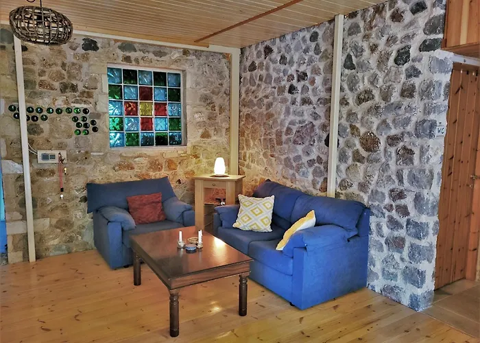 Eco-friendly - Hot Tub Forest & Sea Access Holiday home