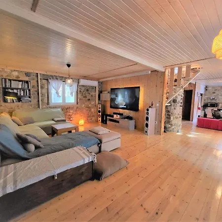 Semesterbostad Eco Secluded Hand Built Stone House In An Oasis Masticharion